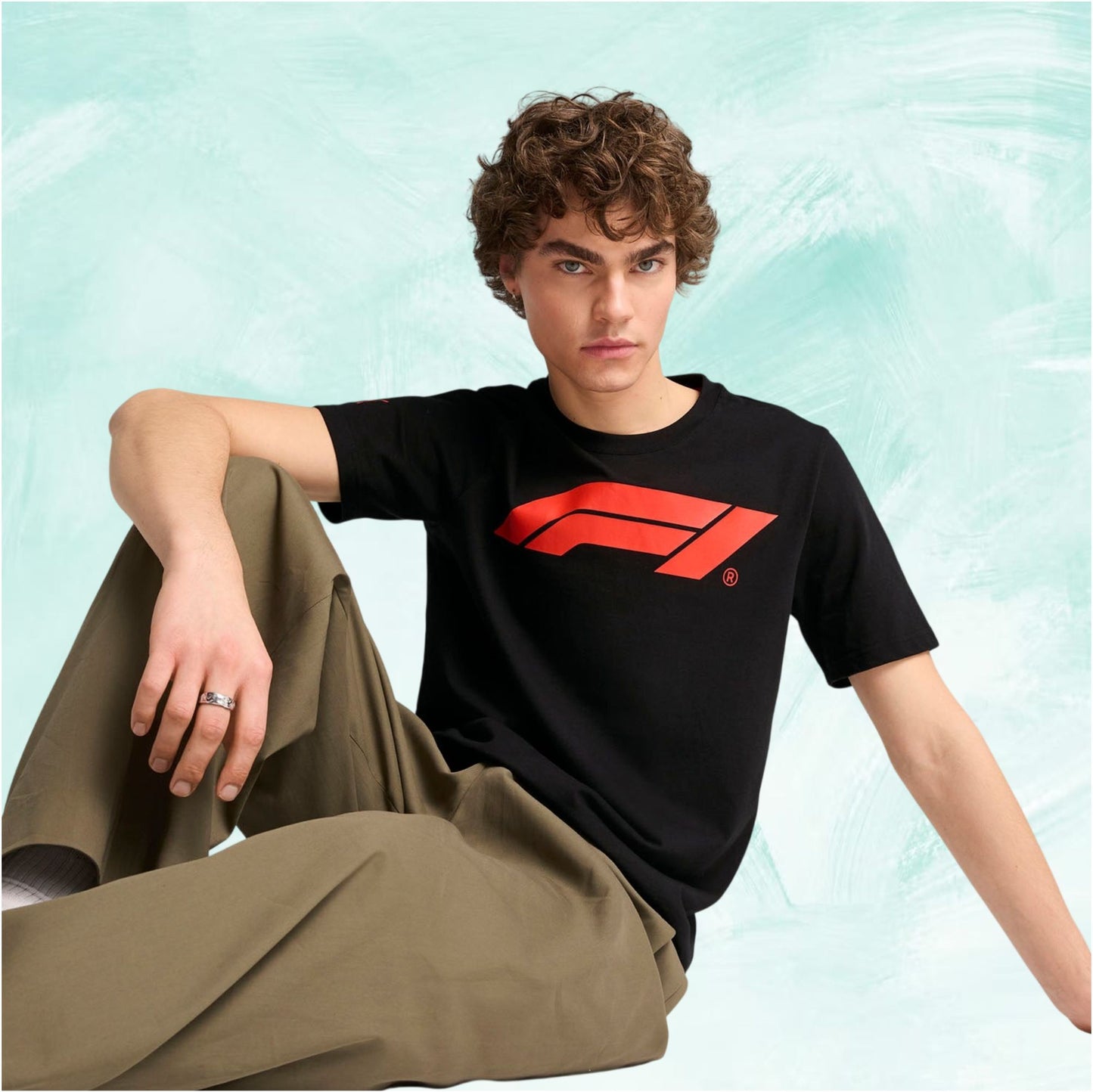 F1 Essentials Logo Men Regular Fit T-shirt